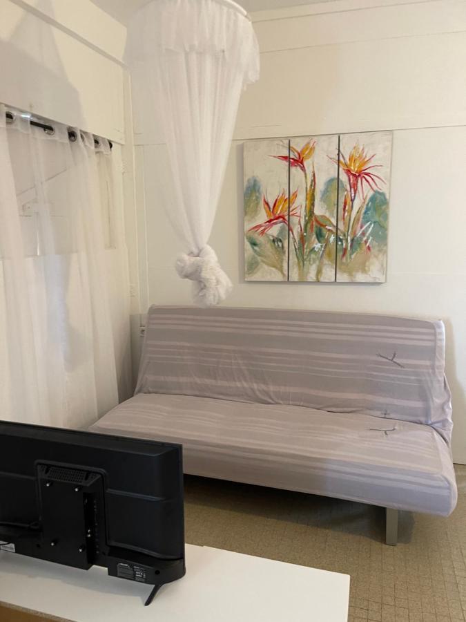Hotel La Colline Bed&Table Le Lamentin Exterior foto